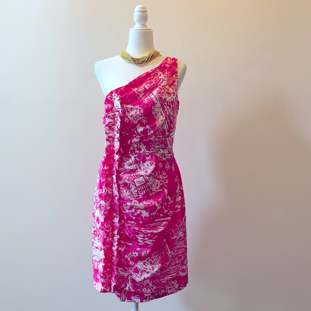 Lovely on shoulder printed pink dress